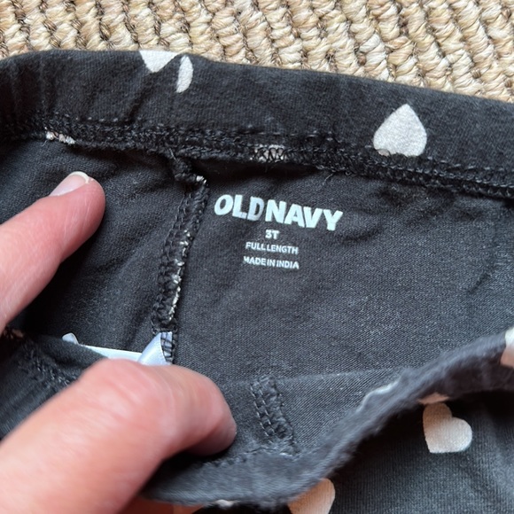 2 - Old Navy toddler girls heart leggings - red and black 3T - one cozy lined - Picture 3 of 5